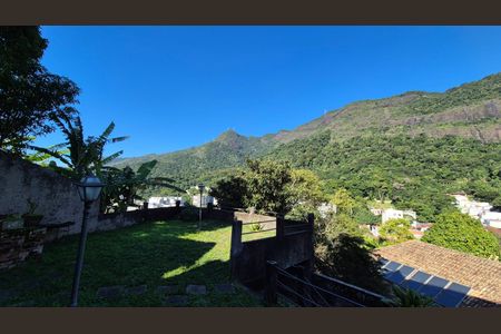 Casa à venda com 400m², 4 quartos e 5 vagasÁrea Externa