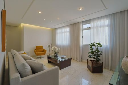 Apartamento à venda com 170m², 3 quartos e 2 vagas Apartamento à venda com 170m², 3 quartos e 2 vagasSala