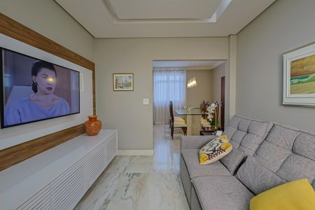 Apartamento à venda com 170m², 3 quartos e 2 vagas Apartamento à venda com 170m², 3 quartos e 2 vagasSala de TV