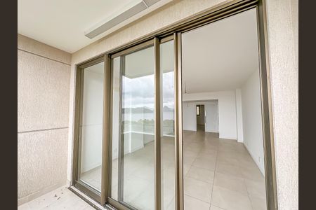 Apartamento à venda com 149m², 3 quartos e 1 vagaSacada