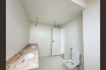 Apartamento à venda com 149m², 3 quartos e 1 vagaBanheiro/Suite 1