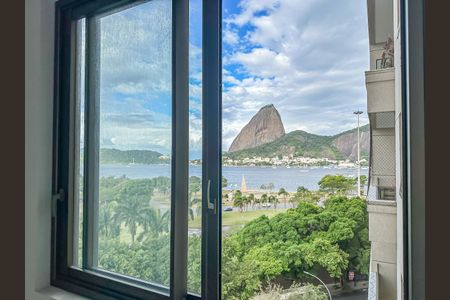 Apartamento à venda com 180m², 3 quartos e 1 vagaSuíte 2