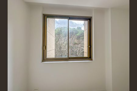 Apartamento à venda com 180m², 3 quartos e 1 vagaSuíte 3