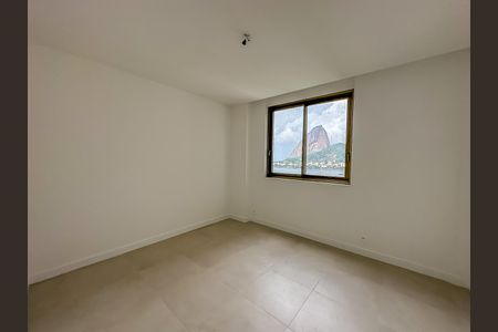Apartamento à venda com 180m², 3 quartos e 1 vagaSuíte 2