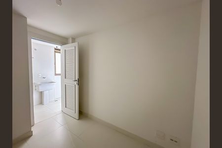 Apartamento à venda com 180m², 3 quartos e 1 vagaQuarto de Serviço