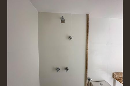 Apartamento à venda com 180m², 3 quartos e 1 vagaBanheiro da Suíte 2