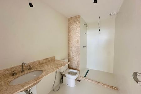 Apartamento à venda com 147m², 3 quartos e 1 vaga Apartamento à venda com 147m², 3 quartos e 1 vagaQuarto 3 - Suite Banheiro