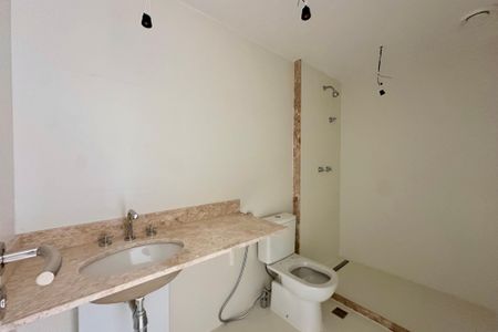 Apartamento à venda com 147m², 3 quartos e 1 vaga Apartamento à venda com 147m², 3 quartos e 1 vagaQuarto 1 - Suite Banheiro