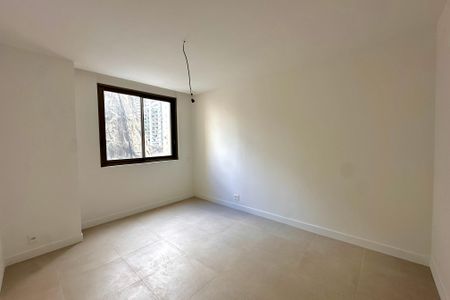 Apartamento à venda com 147m², 3 quartos e 1 vaga Apartamento à venda com 147m², 3 quartos e 1 vagaQuarto 1 - Suite