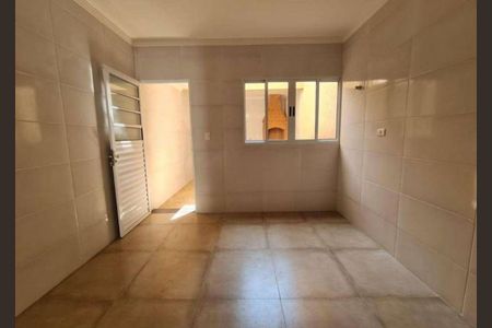 Casa à venda com 350m², 2 quartos e 2 vagasCozinha