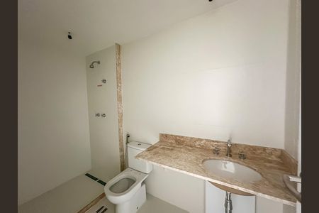 Apartamento à venda com 147m², 3 quartos e 1 vagaBanheiro da Suíte 3
