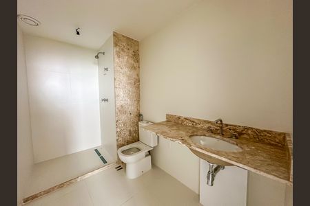 Apartamento à venda com 147m², 3 quartos e 1 vagaBanheiro da Suíte 1