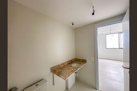 Apartamento à venda com 147m², 3 quartos e 1 vagaBanheiro da Suíte 1