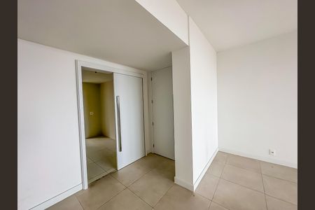 Apartamento à venda com 147m², 3 quartos e 1 vagaSala