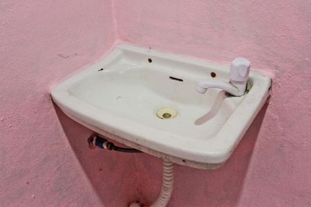 Studio para alugar com 35m², 1 quarto e sem vaga Studio para alugar com 35m², 1 quarto e sem vagaBanheiro