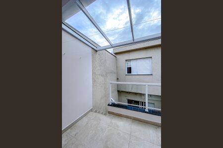 Casa à venda com 200m², 3 quartos e 1 vagaÁrea de Serviço