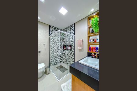 Casa à venda com 200m², 3 quartos e 1 vagaBanheiro