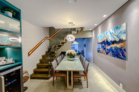 Casa à venda com 200m², 3 quartos e 1 vagaSala de Jantar