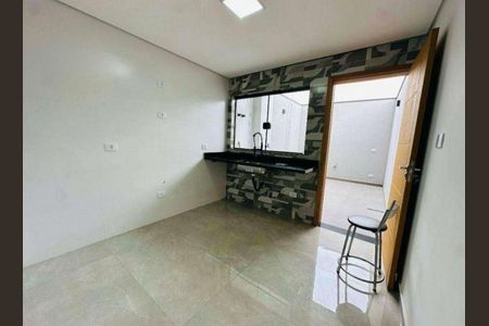 Casa à venda com 250m², 2 quartos e 2 vagasCozinha