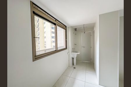 Apartamento à venda com 181m², 3 quartos e 1 vagaÁrea de Serviço