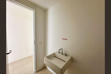 Apartamento à venda com 181m², 3 quartos e 1 vagaLavabo da Sala