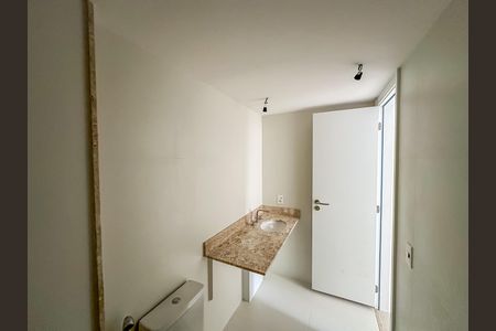 Apartamento à venda com 181m², 3 quartos e 1 vagaBanheiro do Quarto 3