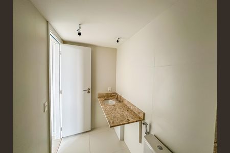 Apartamento à venda com 181m², 3 quartos e 1 vagaBanheiro do Quarto 3