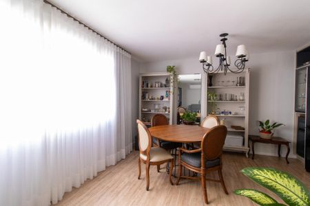 Apartamento para alugar com 70m², 1 quarto e 1 vagaSala