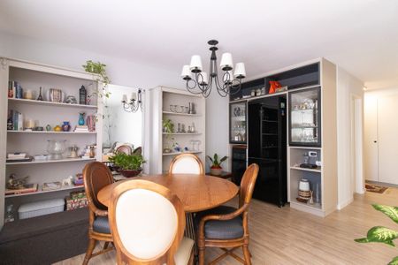 Apartamento para alugar com 70m², 1 quarto e 1 vagaSala