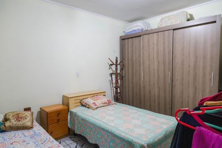 Casa à venda com 125m², 3 quartos e 2 vagasQuarto 2