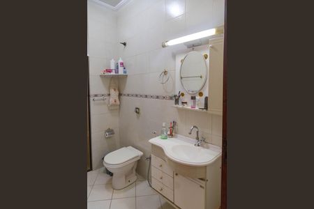 Casa à venda com 125m², 3 quartos e 2 vagasBanheiro