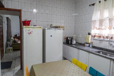 Casa à venda com 125m², 3 quartos e 2 vagasCozinha
