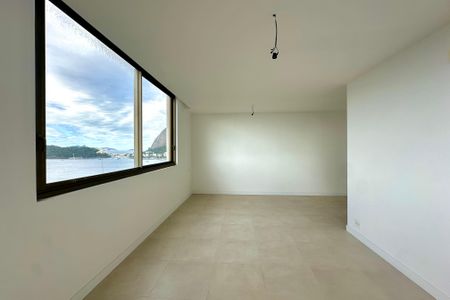 Apartamento à venda com 181m², 3 quartos e 1 vaga Apartamento à venda com 181m², 3 quartos e 1 vagaSuíte 3