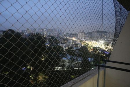 Apartamento à venda com 102m², 3 quartos e 1 vagaSacada