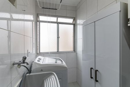 Apartamento à venda com 49m², 2 quartos e 1 vaga Apartamento à venda com 49m², 2 quartos e 1 vagaÁrea de Serviço