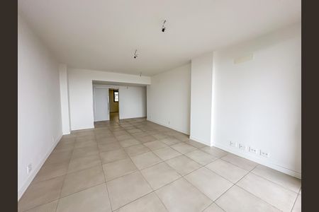 Apartamento à venda com 148m², 3 quartos e sem vagaSala