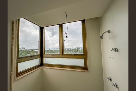 Apartamento à venda com 148m², 3 quartos e sem vagaBanheiro da Suíte 1