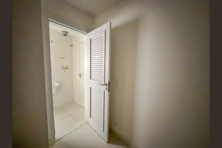 Apartamento à venda com 148m², 3 quartos e sem vagaBanheiro de Serviço