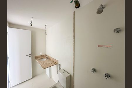 Apartamento à venda com 148m², 3 quartos e sem vagaBanheiro da Suíte 2