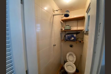 Apartamento à venda com 105m², 3 quartos e 1 vagaBanheiro de Serviço