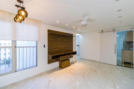 Apartamento para alugar com 60m², 2 quartos e 1 vagaSala
