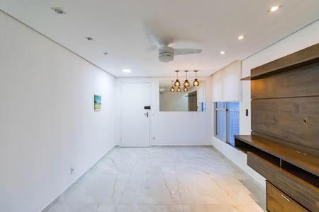 Apartamento para alugar com 60m², 2 quartos e 1 vagaSala