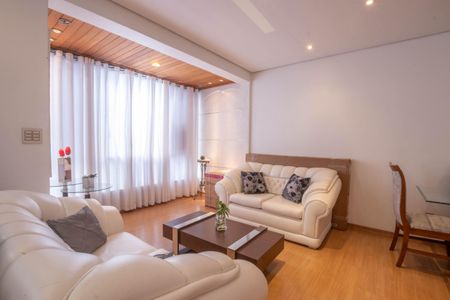 Apartamento à venda com 94m², 3 quartos e 2 vagasSala