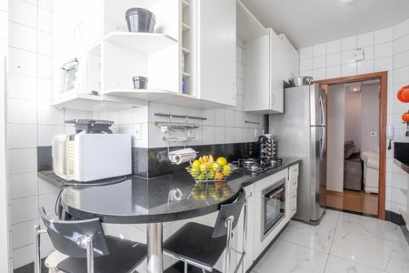 Apartamento à venda com 94m², 3 quartos e 2 vagasCozinha