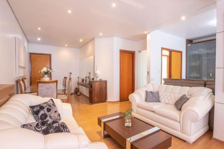 Apartamento à venda com 94m², 3 quartos e 2 vagasSala