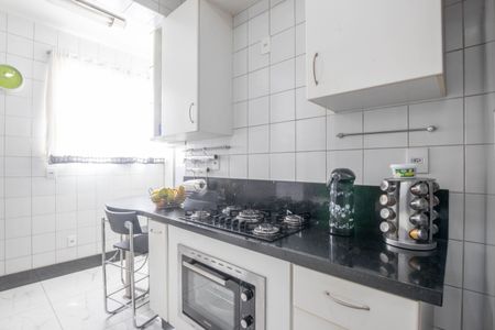 Apartamento à venda com 94m², 3 quartos e 2 vagasCozinha