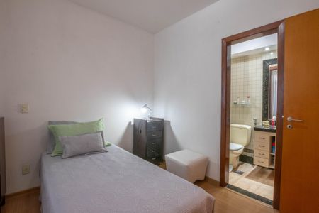 Apartamento à venda com 94m², 3 quartos e 2 vagasSuíte