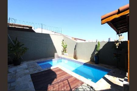 Casa à venda com 318m², 4 quartos e 4 vagasFoto 17