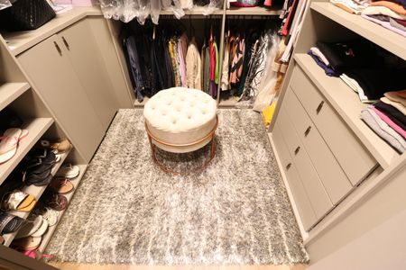 Apartamento à venda com 136m², 3 quartos e 2 vagasCloset da suíte 2