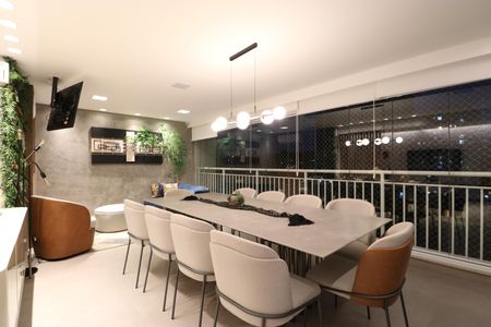 Apartamento à venda com 136m², 3 quartos e 2 vagasVaranda